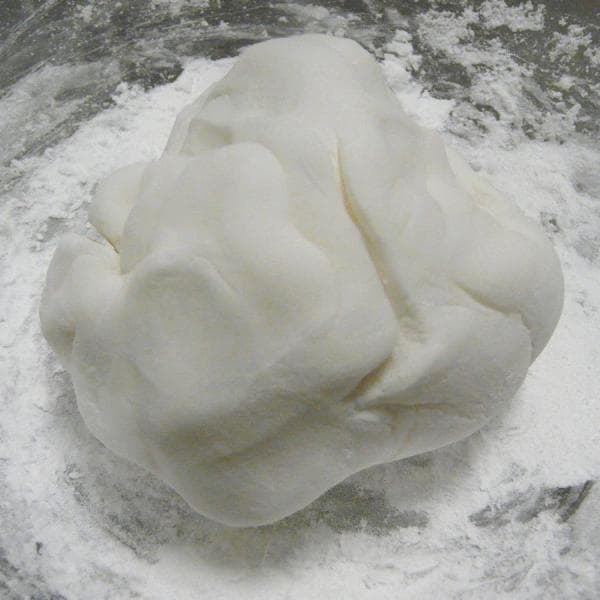 PÂTE À FONDANT,
PÂTE À SUCRE GLACE, COMMENT FAIRE? QUELLES SONT LES DIFFÉRENTES FORMULES DE PÂTE ÀFONDANT?
VOICI UNE FORMATION COMPLÈTE POUR RÉUSSIR VOS GÂTEAUX DÉCORÉS